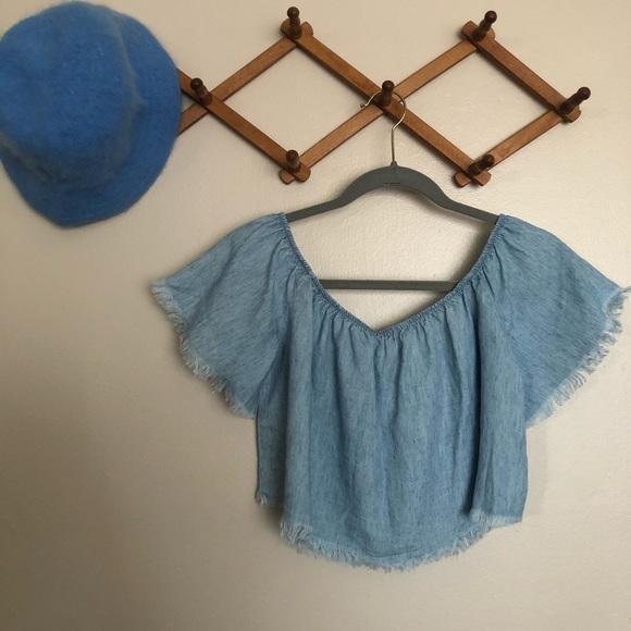 Show Me Your MuMu Off the Shoulder Chambray Top - Picture 4 of 10